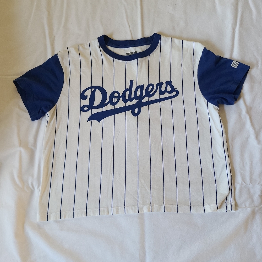 American Eagle LA dodgers tee